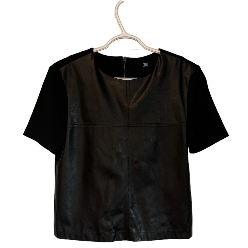 BEDO like new short sleeves black faux leather top size S
